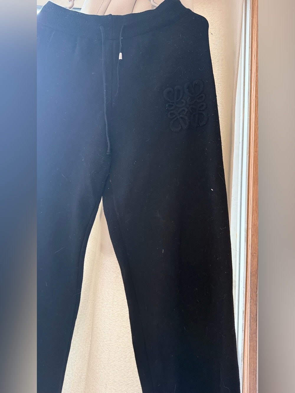 Sweat pants - Picture 2 of 2